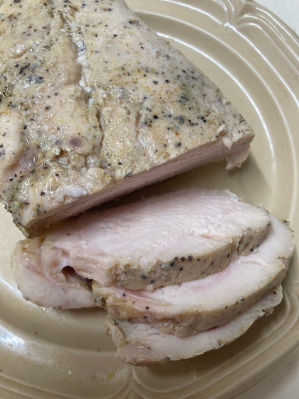 レンジで♪鷄むね肉のサラダチキン風(スパイシー味)