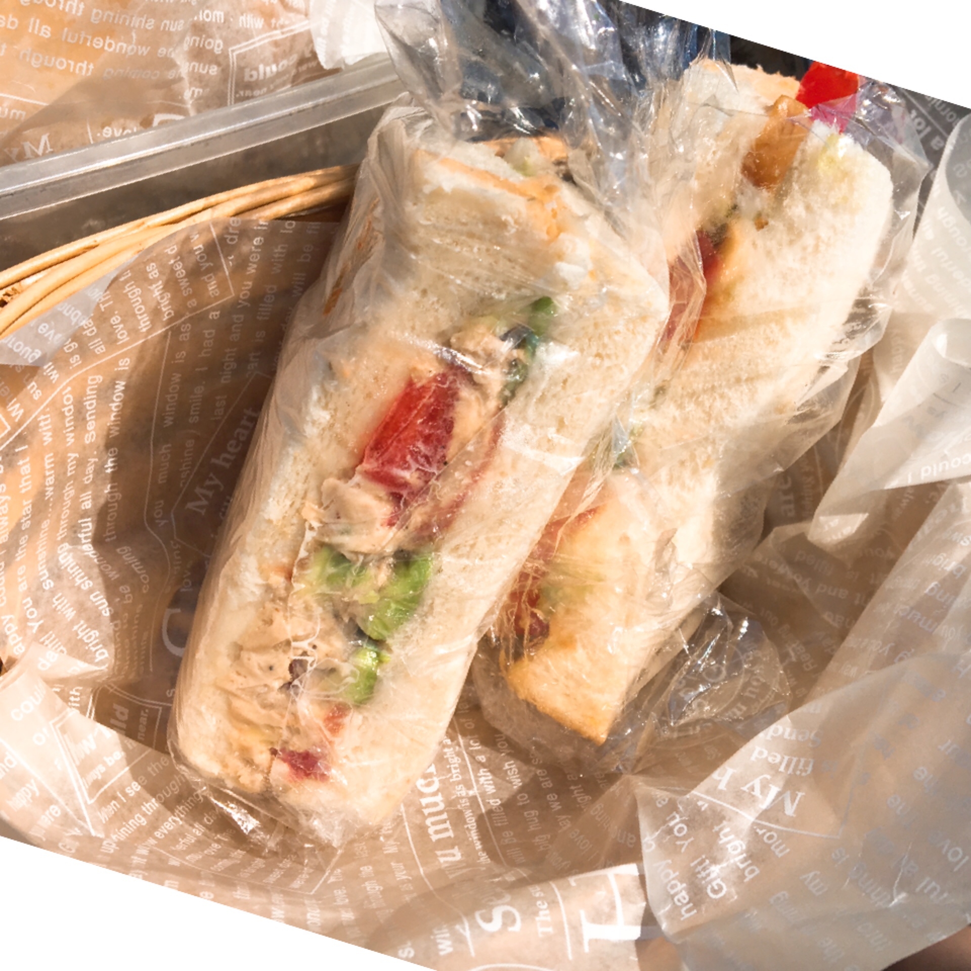 トマトとアボカドとツナ缶だけで 絶品サンドイッチ レシピ 作り方 By 発酵食品大好き 楽天レシピ