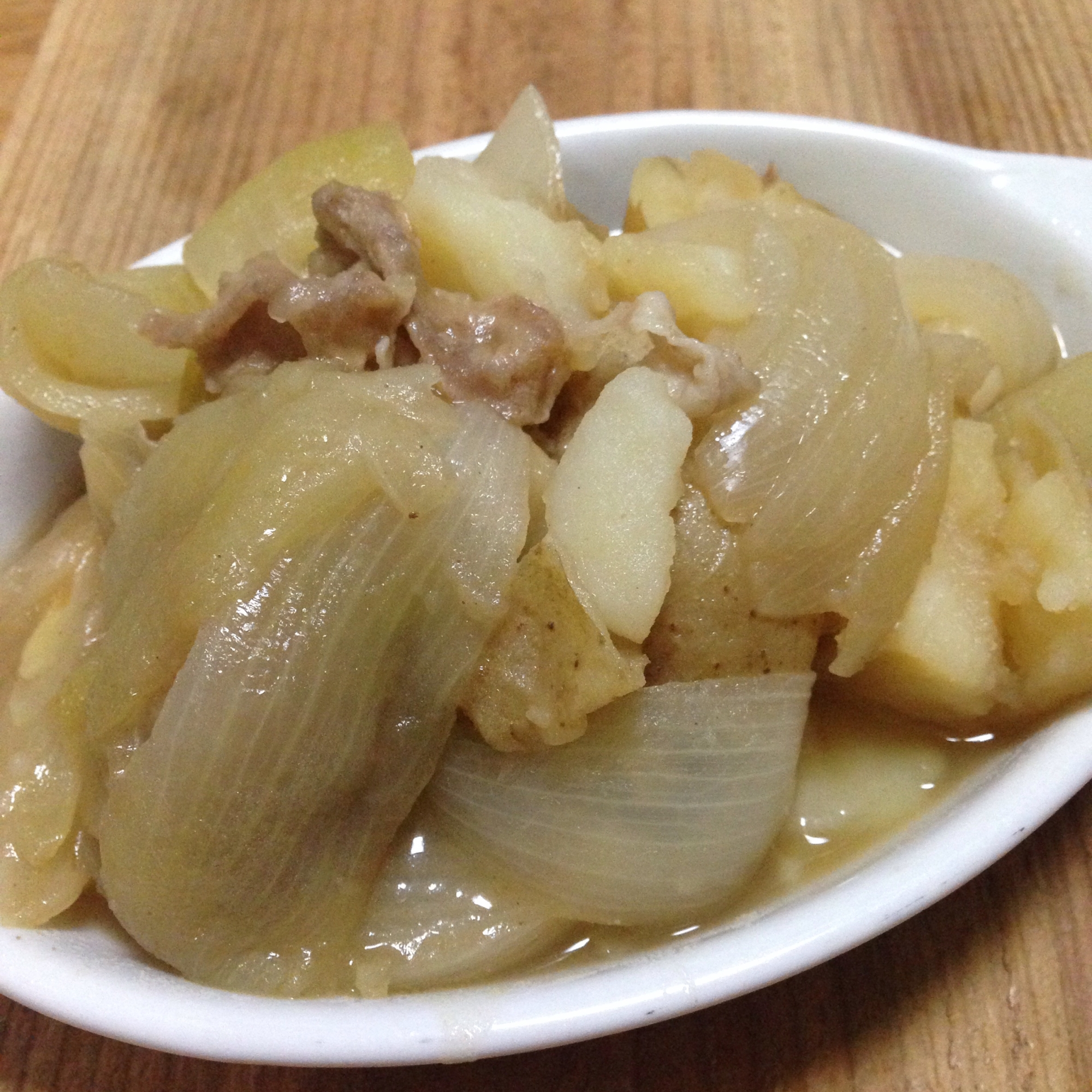 じゃが芋と豚こまの梅煮♪