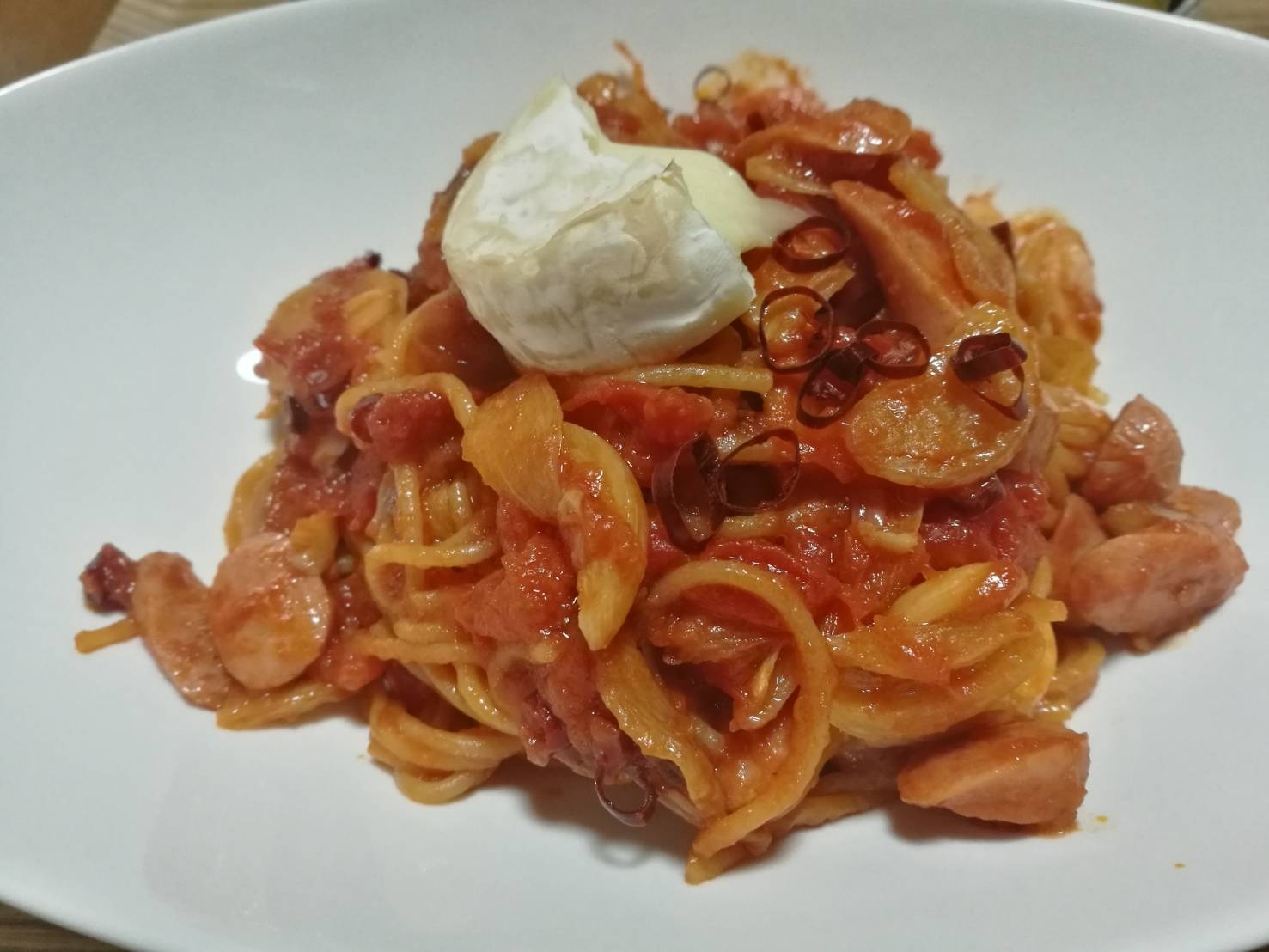 トマトとニンニクのパスタ(糖質オフ)