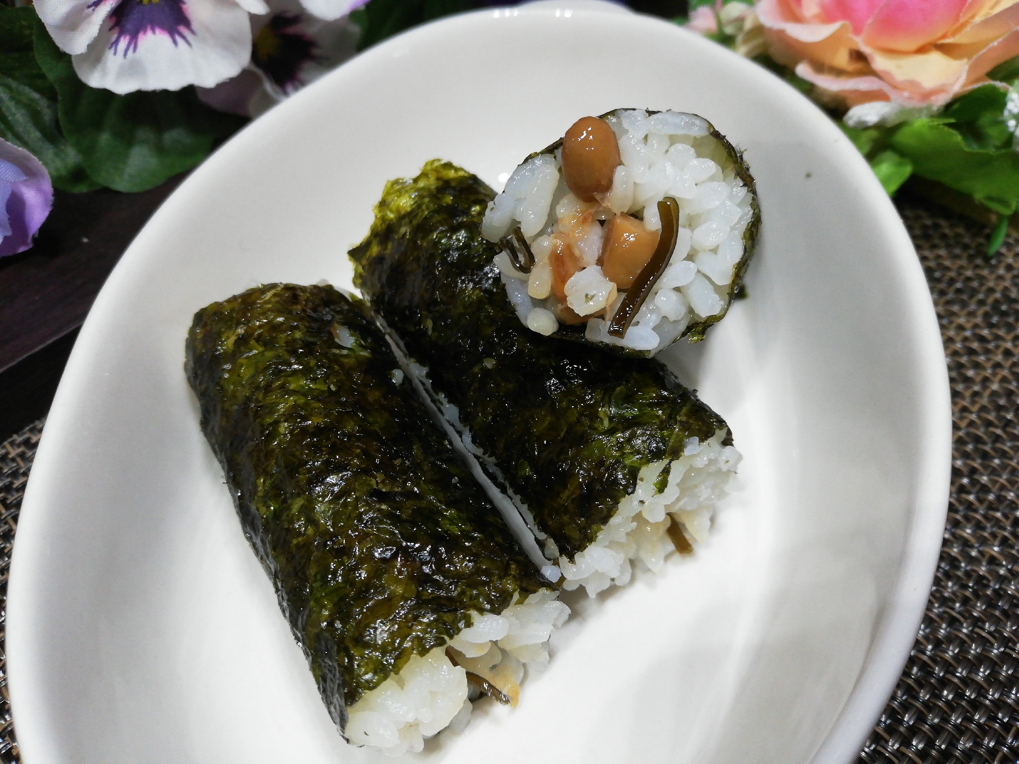 韓国海苔で！塩こんぶ納豆巻き