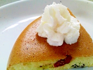 ドライいちごとクルミのパンケーキ