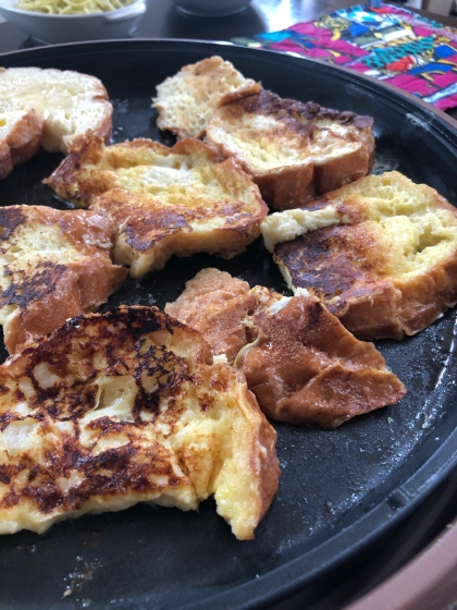 大きなフランスパンで作ったので輪切りにできず、ちょっと崩れちゃったけど！美味しかった〜