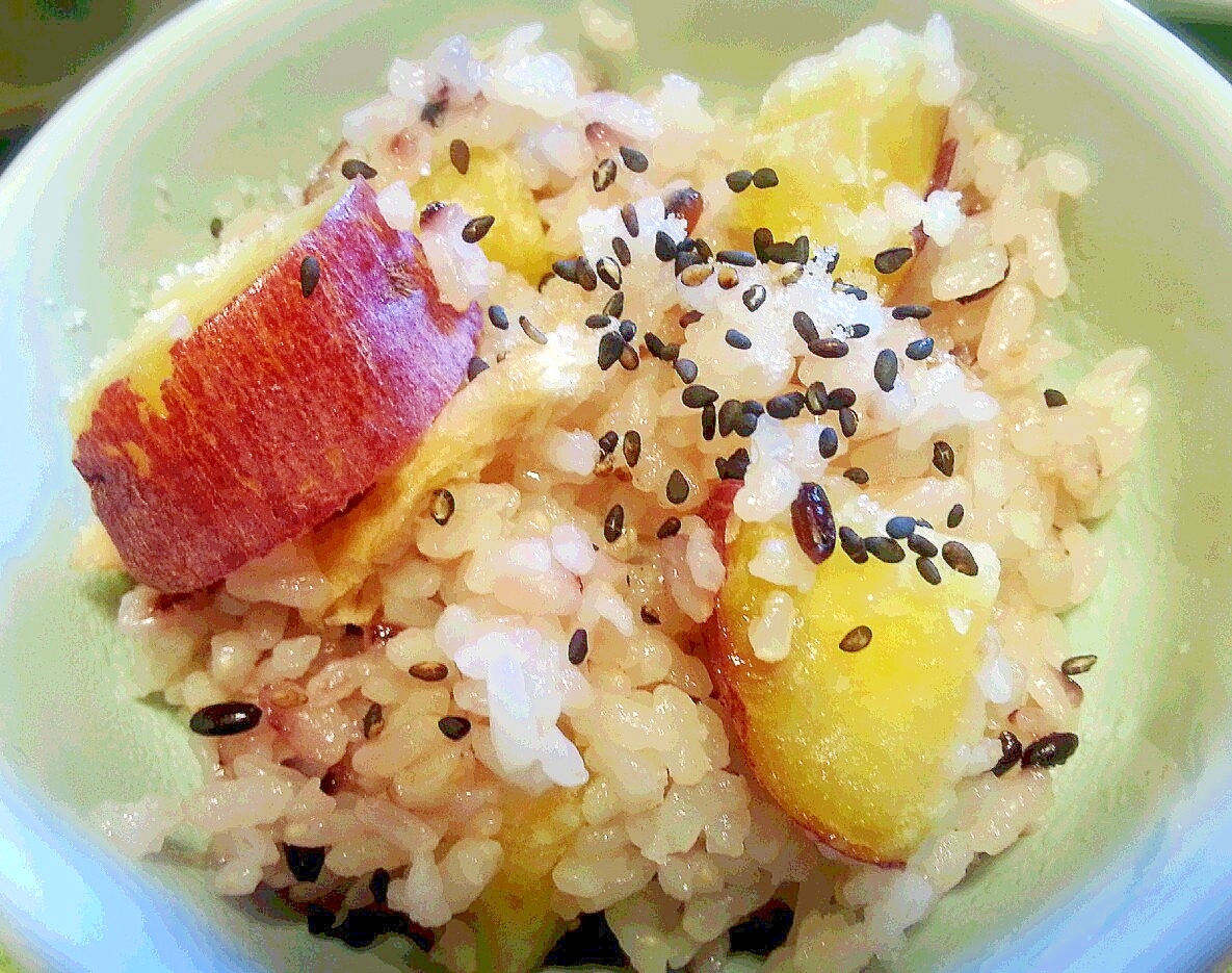 超簡単で失敗なし!優しい甘味♪ サツマイモご飯☆