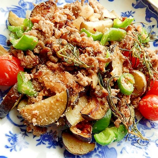 ６分！？塩胡椒なしで❤合い挽き肉&野菜の炒め物♪