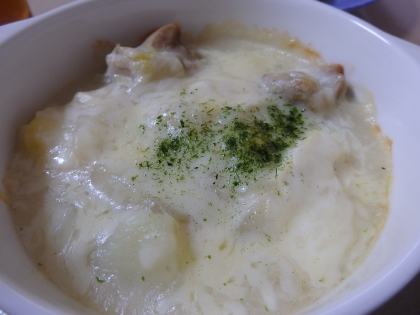 余ったクリームシチューで　豆腐グラタン♬