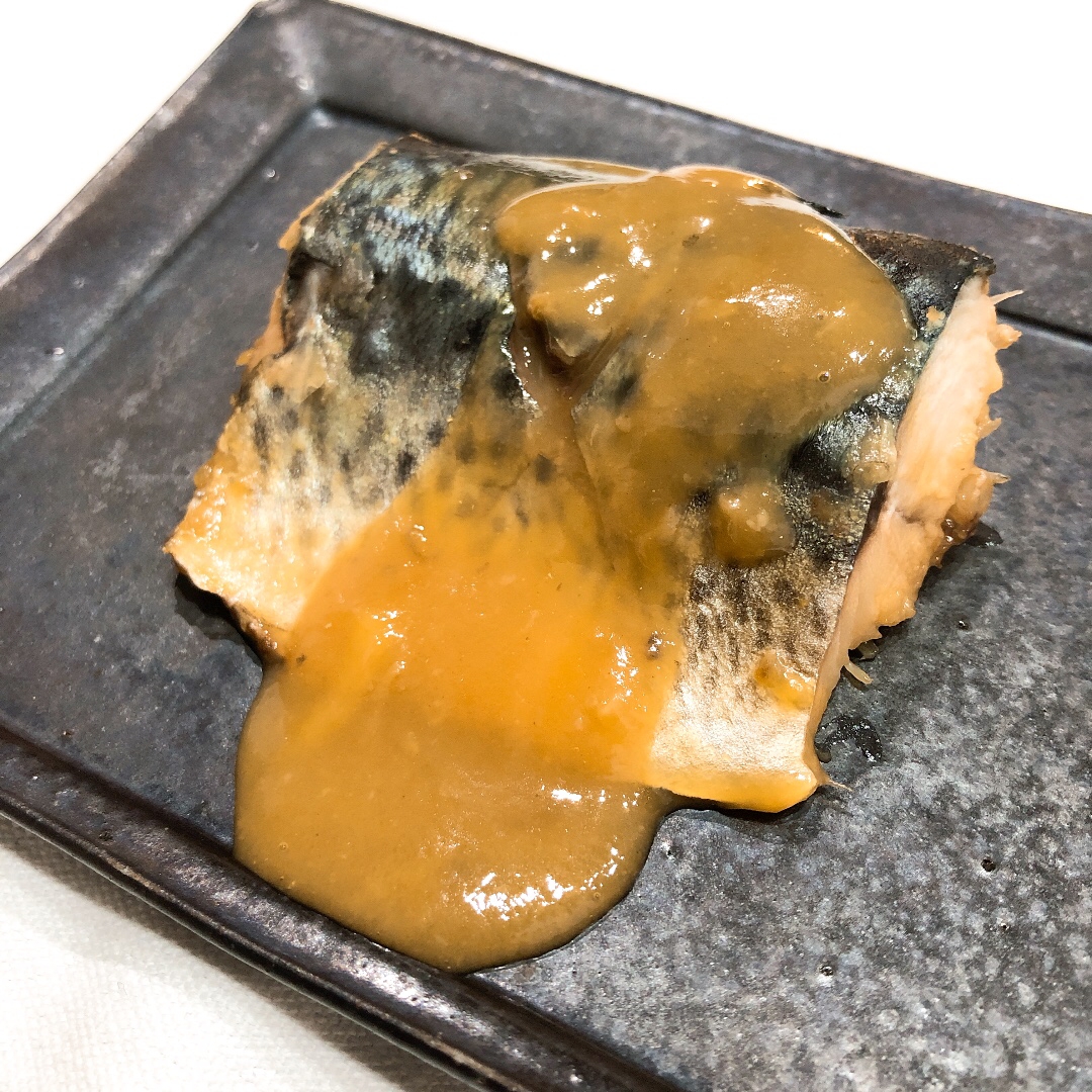 子供も大好き給食の味?トロッと甘めの鯖の味噌煮!!