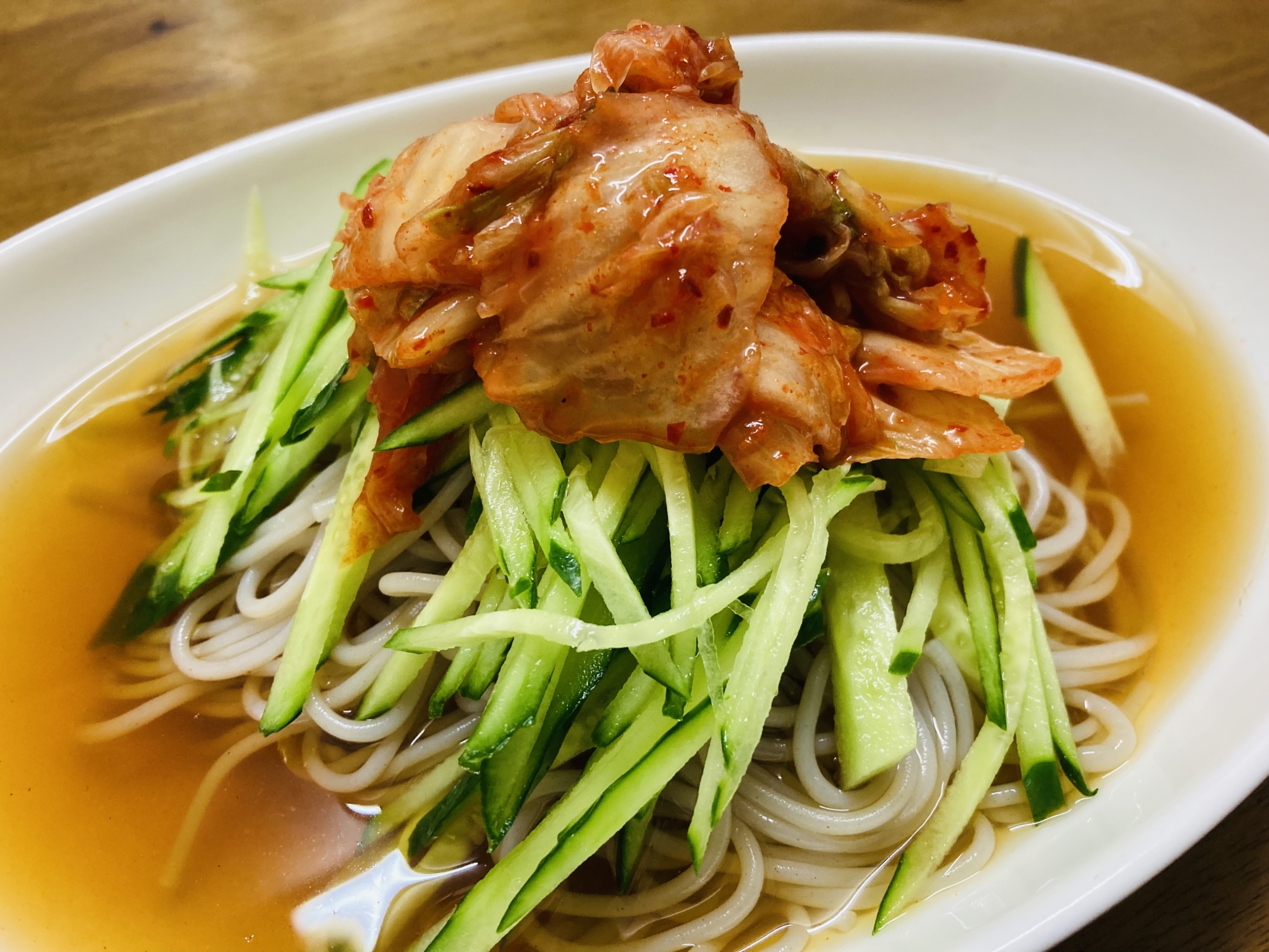 暑い日には冷麺を食べてリフレッシュ