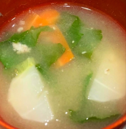 明けましておめでとうございます♬紅白めでたく美味しくいただきました( * ´ސު｀) ŧ‹”ŧ‹”♬素敵なレシピありがとうございます✿