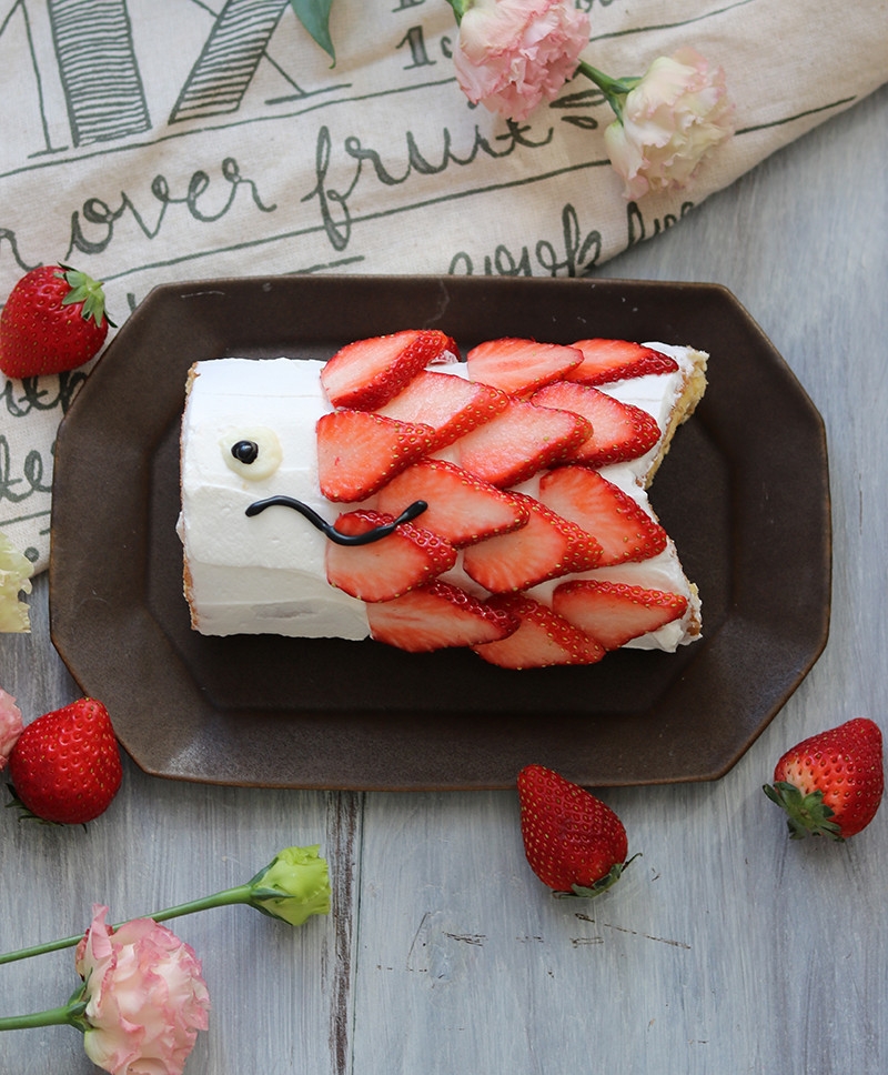 こどもの日に 苺の鯉のぼりロールケーキ レシピ 作り方 By 楽天出店店舗 アンジェ Web Shop 楽天レシピ こどもの日に 苺の鯉のぼりロールケーキ レシピ 作り方 By 楽天出店店舗 アンジェ Web Shop 楽天レシピ