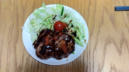 豚挽き肉で☆しっとりハンバーグ