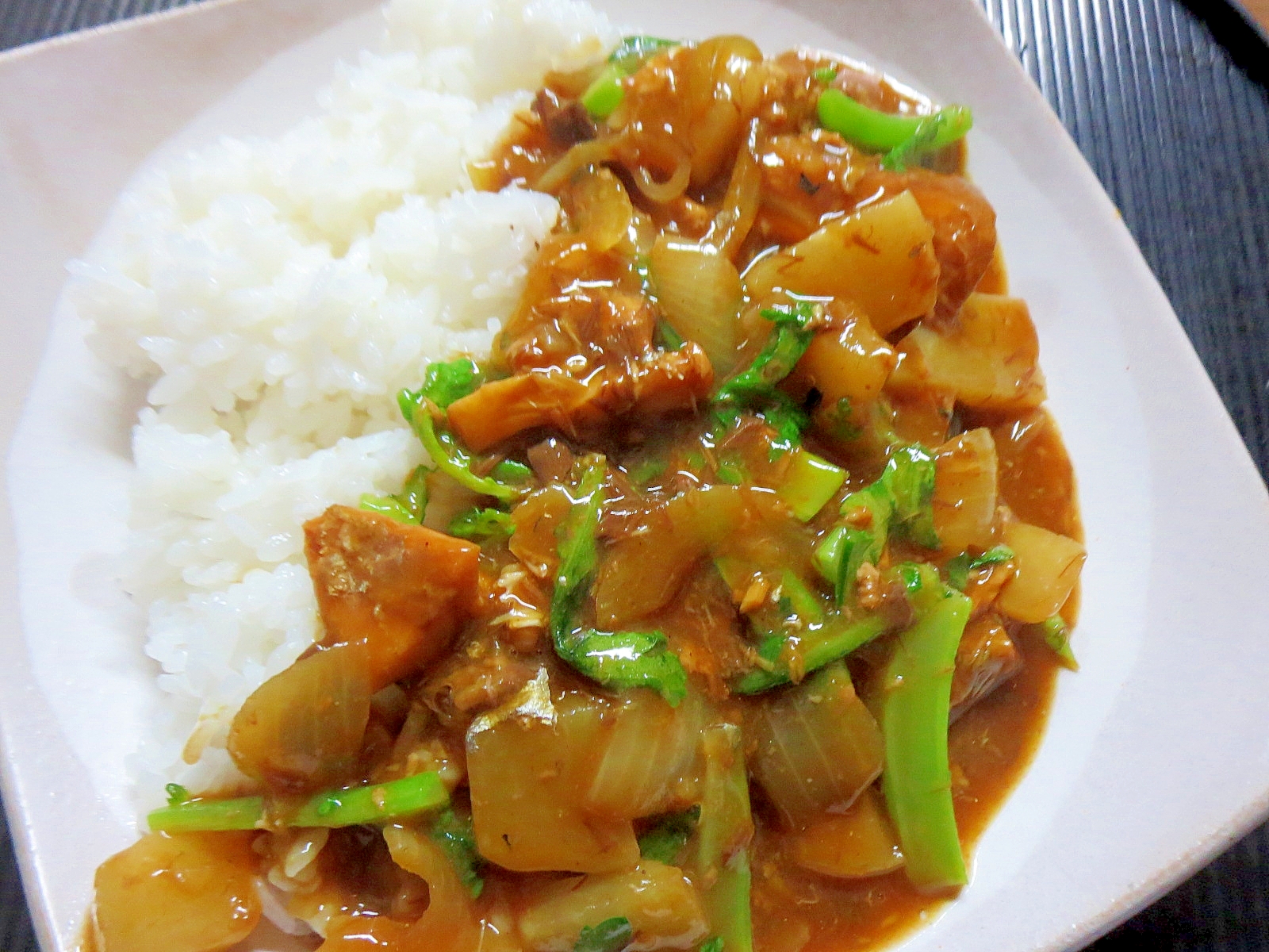 簡単サバ缶カレー