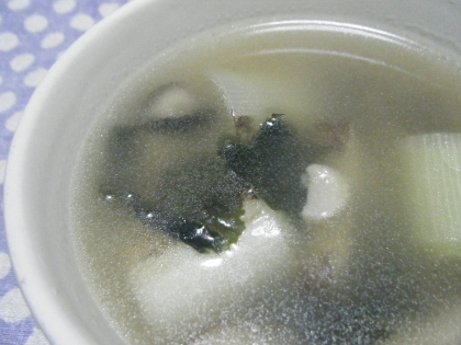 あっさり塩味☆鷄と椎茸のとろみ中華スープ
