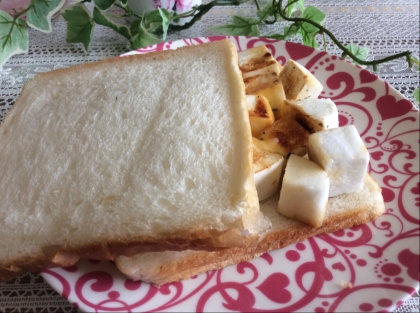 とろりチーズとはんぺんのサンドイッチ