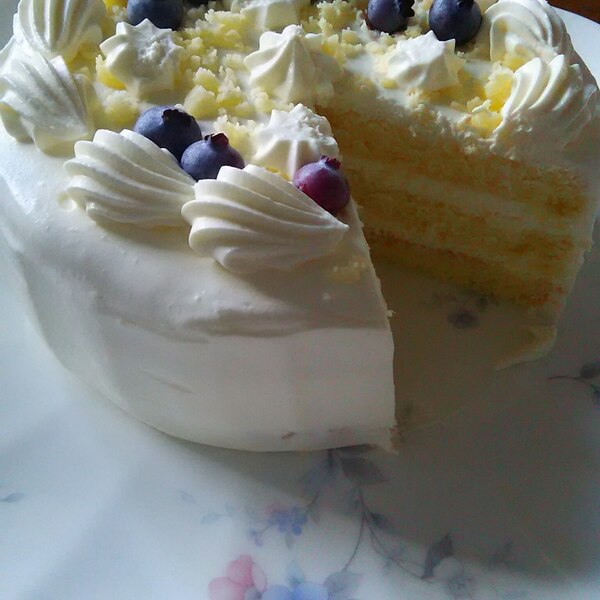 ブルーベリー ホワイトチョコのデコレーションケーキ レシピ 作り方 By 純金カステラ 楽天レシピ ブルーベリー ホワイトチョコのデコレーションケーキ レシピ 作り方 By 純金カステラ 楽天レシピ
