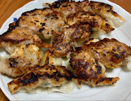 手作り餃子の作り方♪