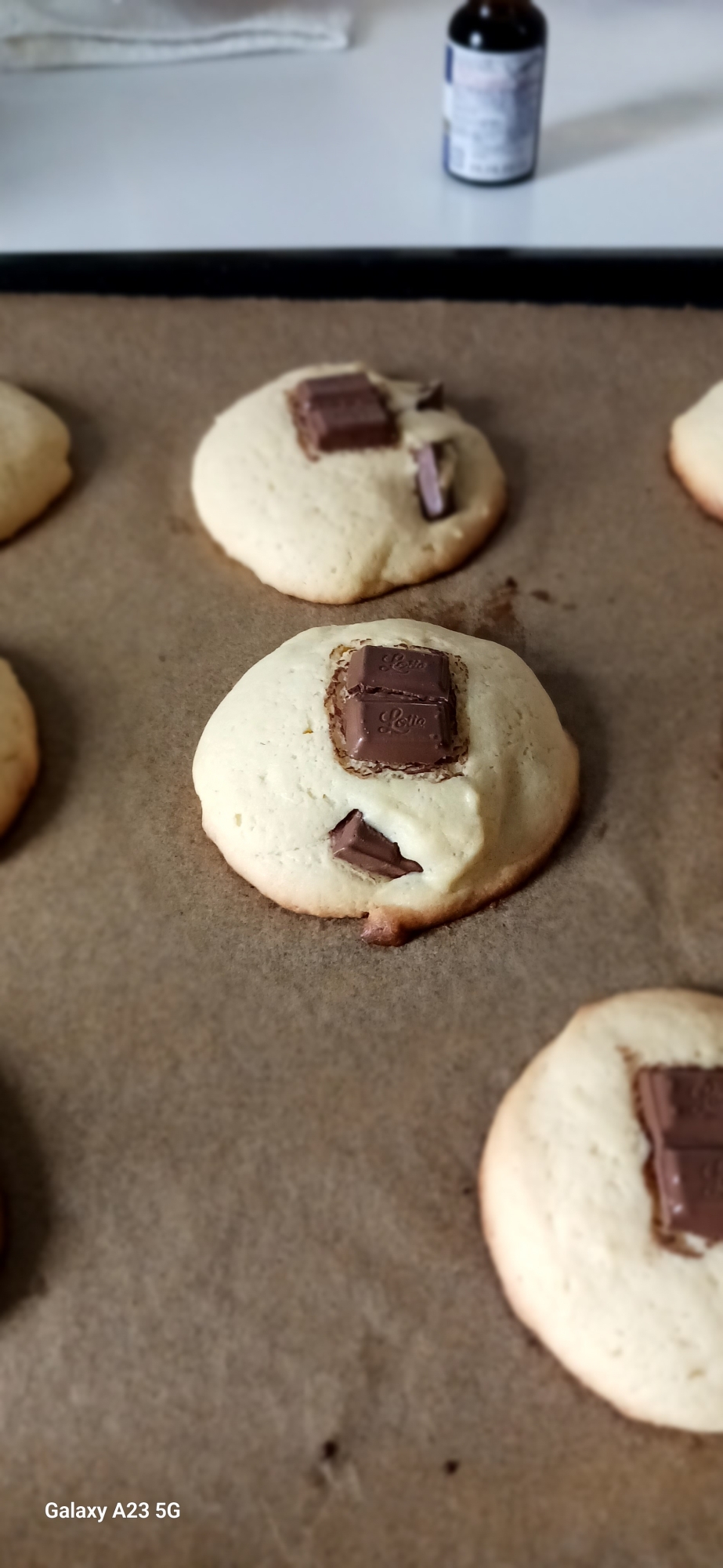 材料少なく簡単に作れる!?チョコチャンククッキー