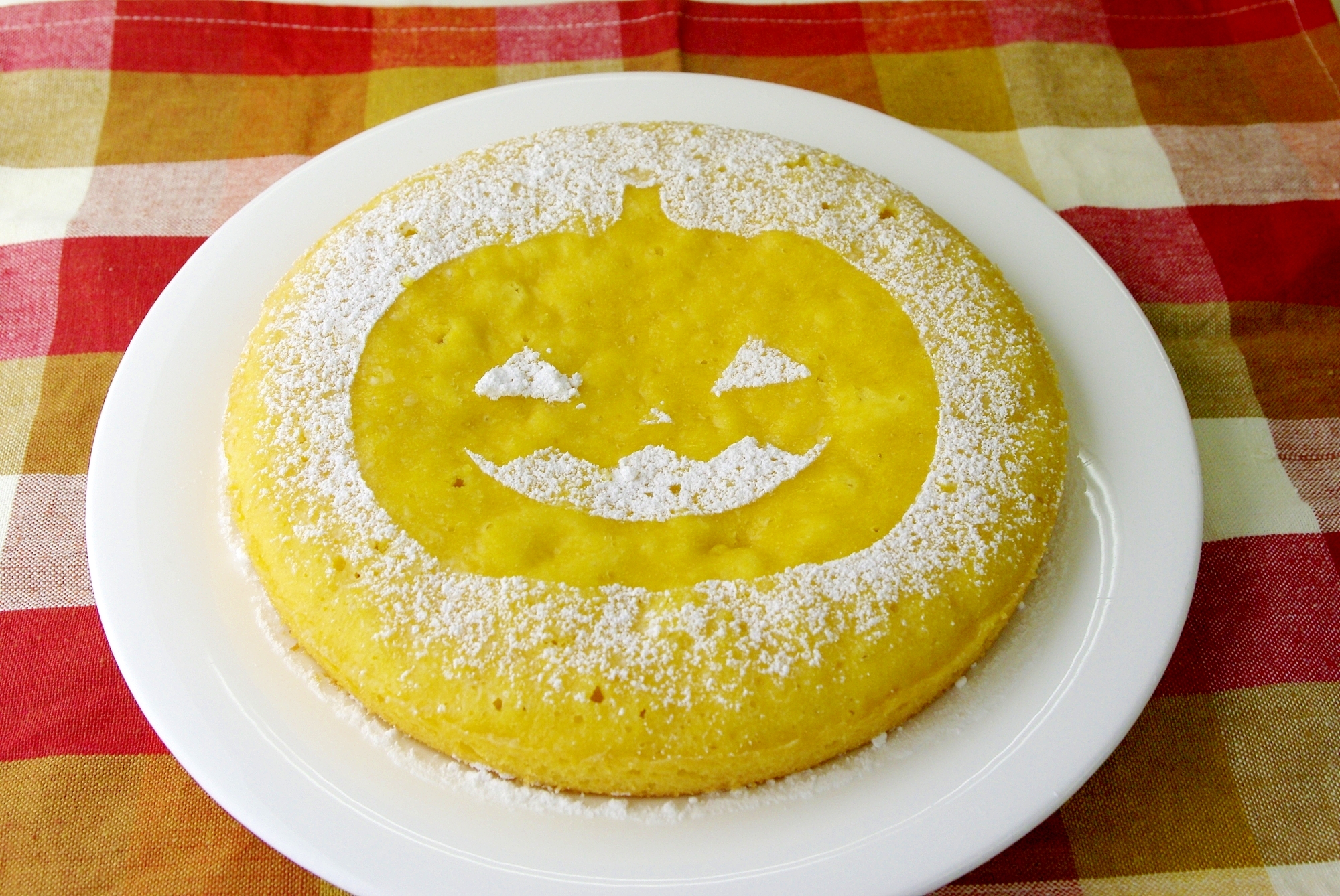 ホットケーキMIXで作るハロウィンかぼちゃケーキ♪