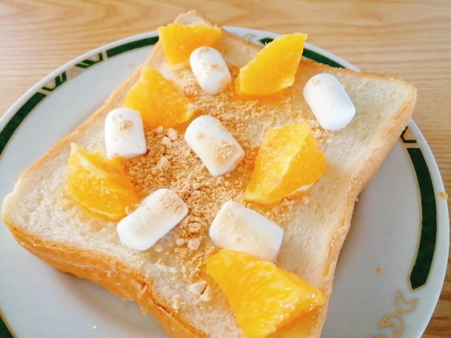 オレンジとマシュマロときな粉の蜂蜜トースト