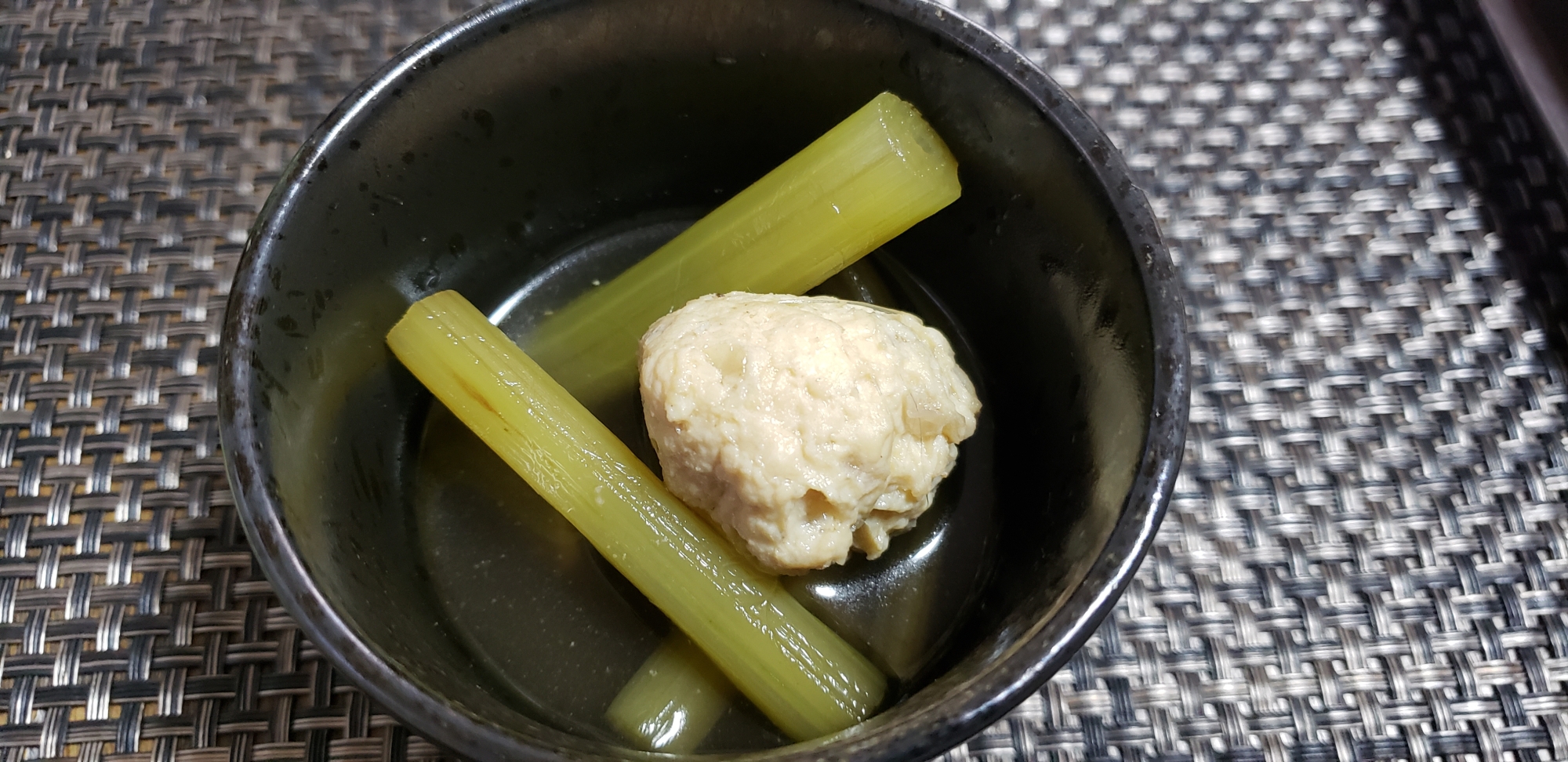 鶏団子とふきの煮物