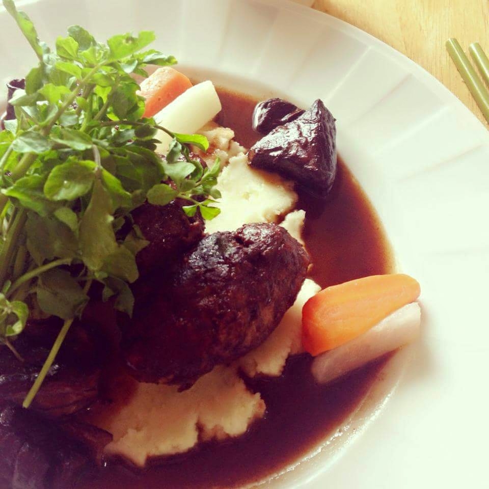 家フレンチ 2種類楽しむ仔羊煮込 贅沢盛合せ レシピ 作り方 By Tokeiya Japan 楽天レシピ 家フレンチ 2種類楽しむ仔羊煮込 贅沢盛合せ レシピ 作り方 By Tokeiya Japan 楽天レシピ