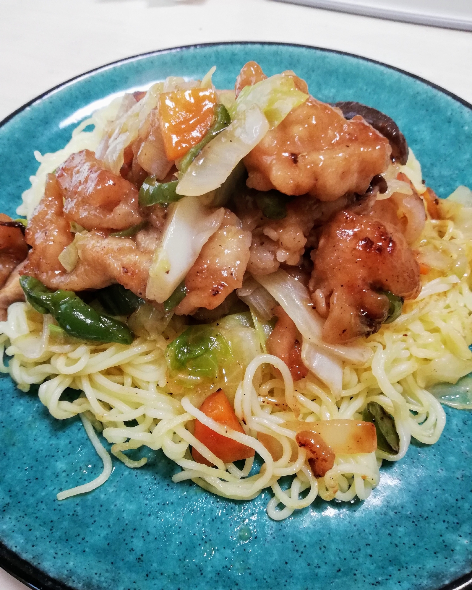 肉野菜たっぷり♪あんかけ焼きそば