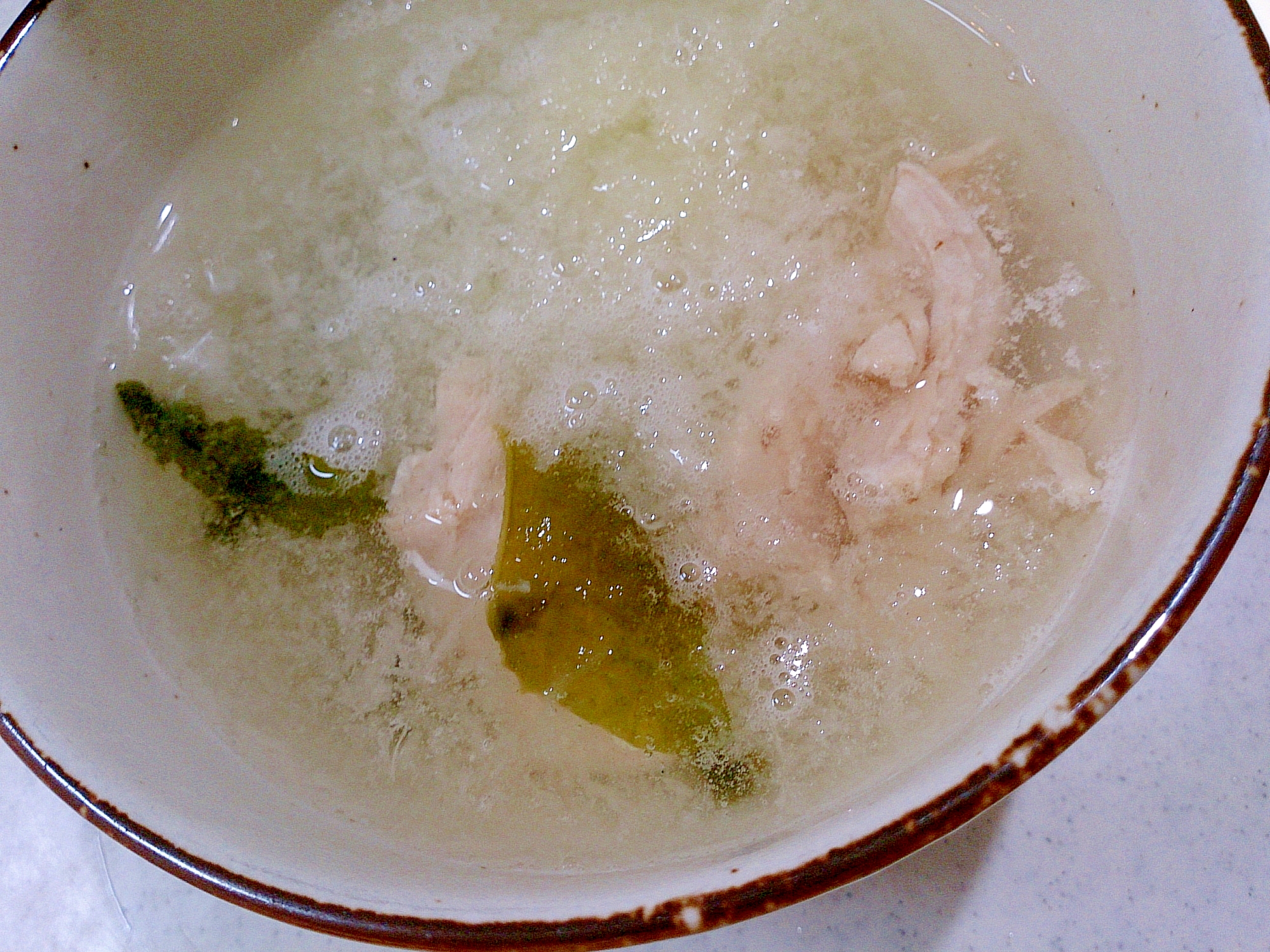 蒸し鶏と大根おろしの中華スープ