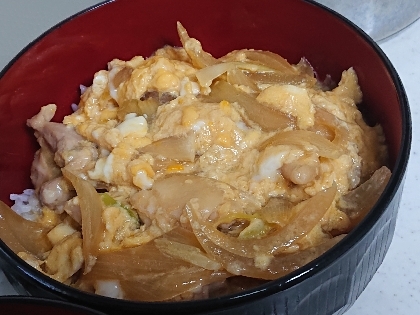 かさ増し♡豆腐入り親子丼