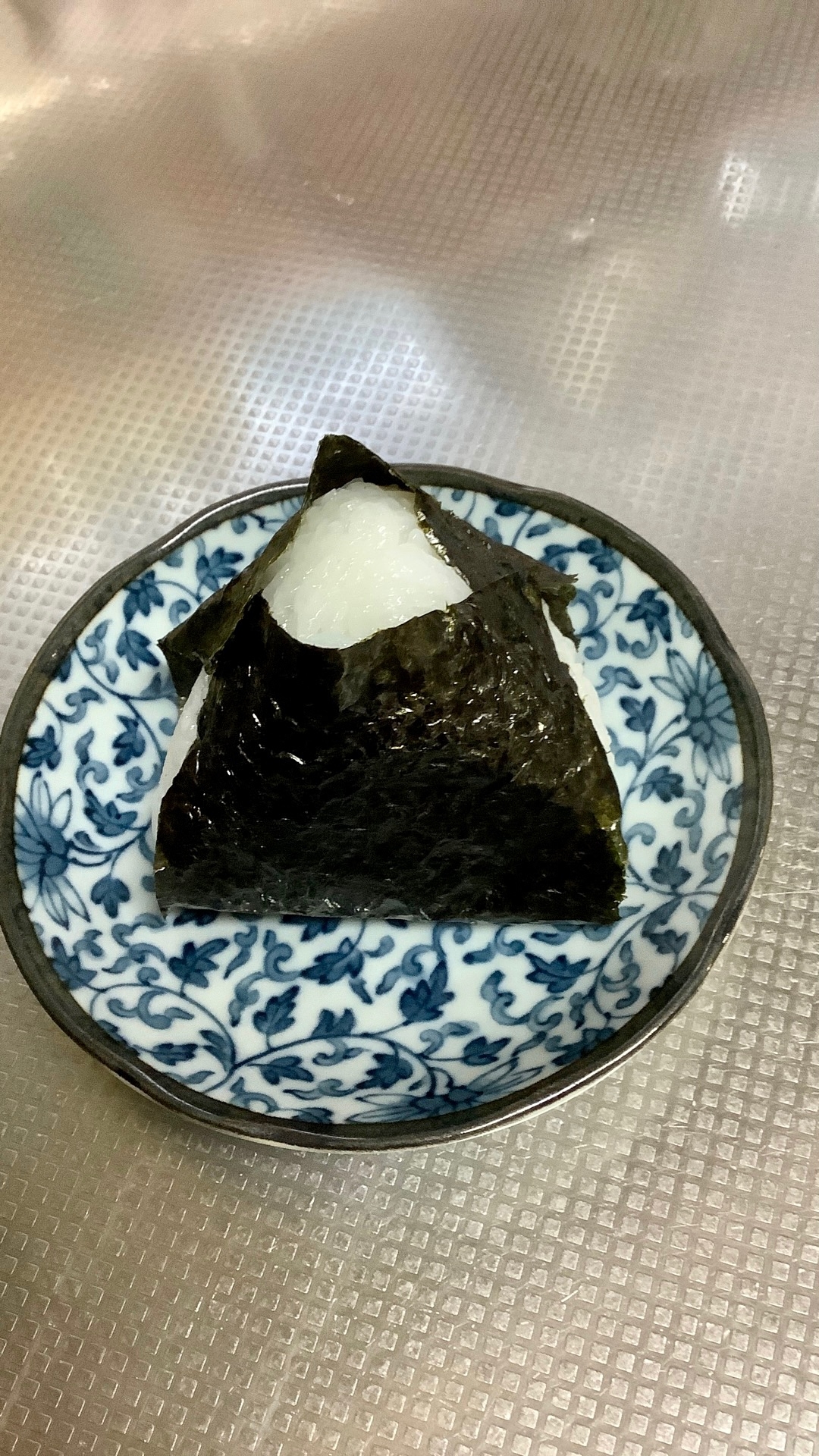 塩鮭と塩昆布のおにぎり