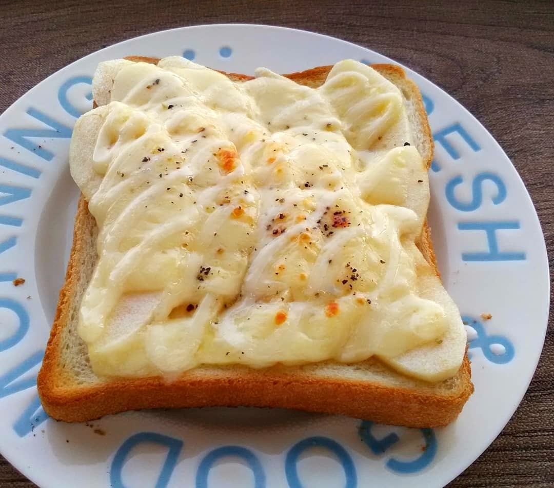 りんごチーズマヨトースト