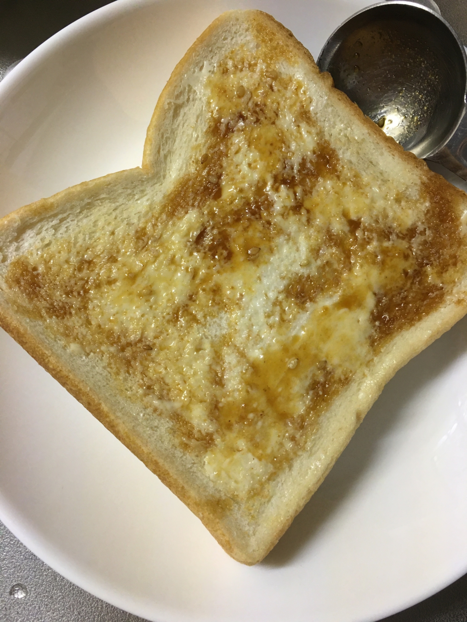 簡単ランチ☆焼肉マヨトースト