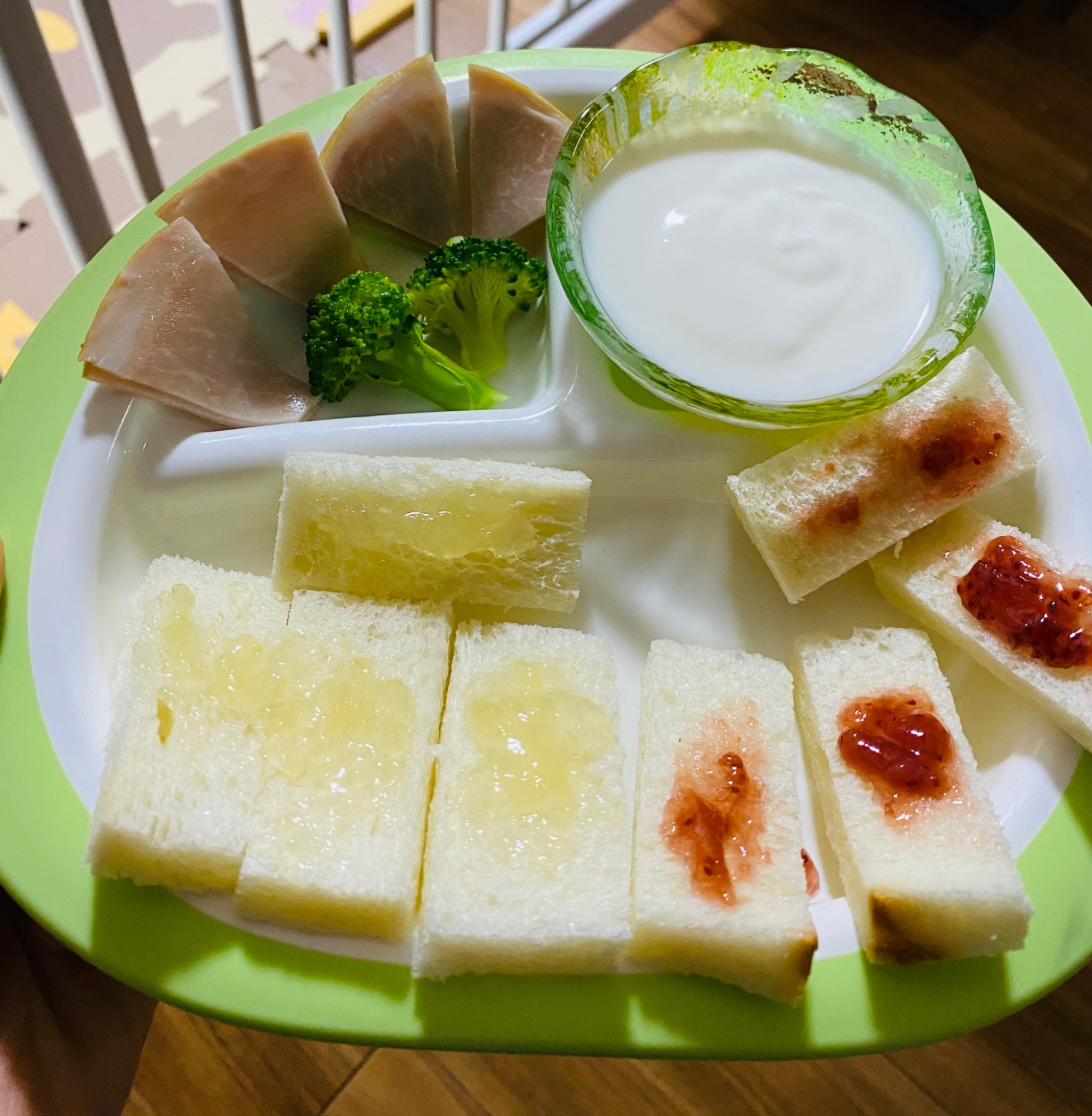 幼児食　ワンプレート朝食