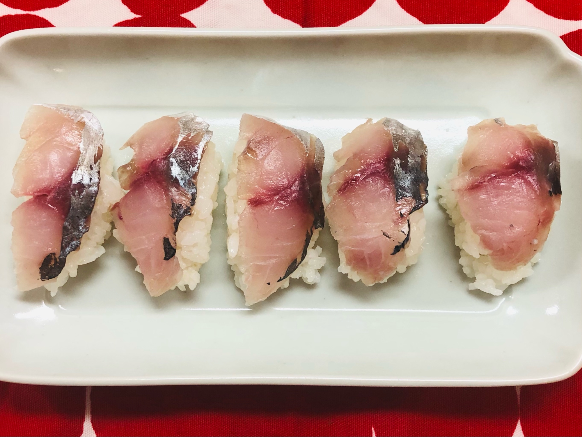 鯖じゃないよ しめ鯵のお寿司 レシピ 作り方 By Apricotcream 楽天レシピ