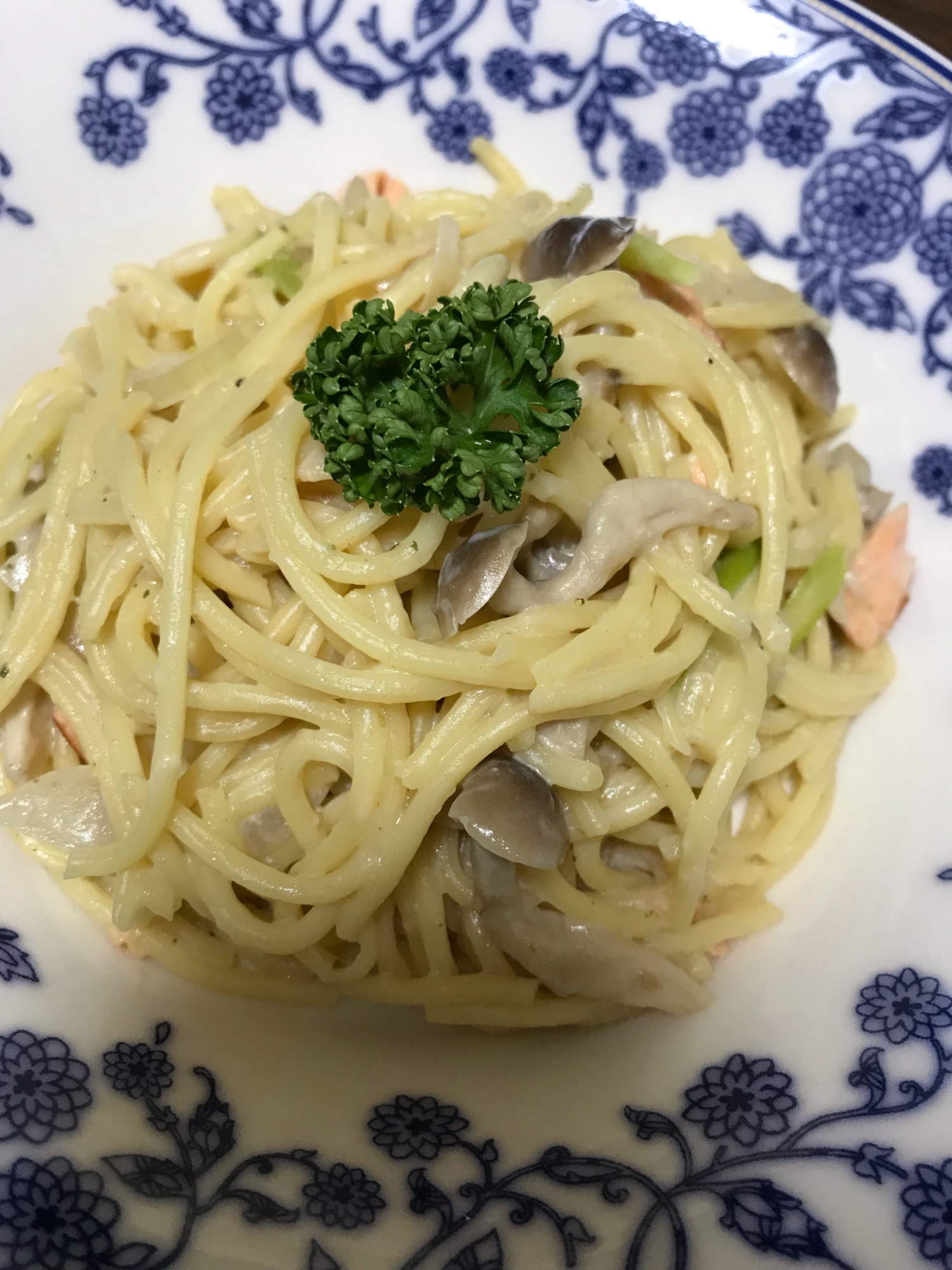 鮭のクリームパスタ