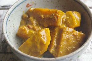 あまりカレーで♪ほくほく里芋の親芋の和え物