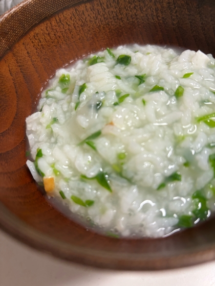 冷ご飯で簡単♪松茸お吸い物の素で七草粥