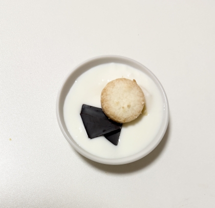 チョコチョコ♪ヨーグルト