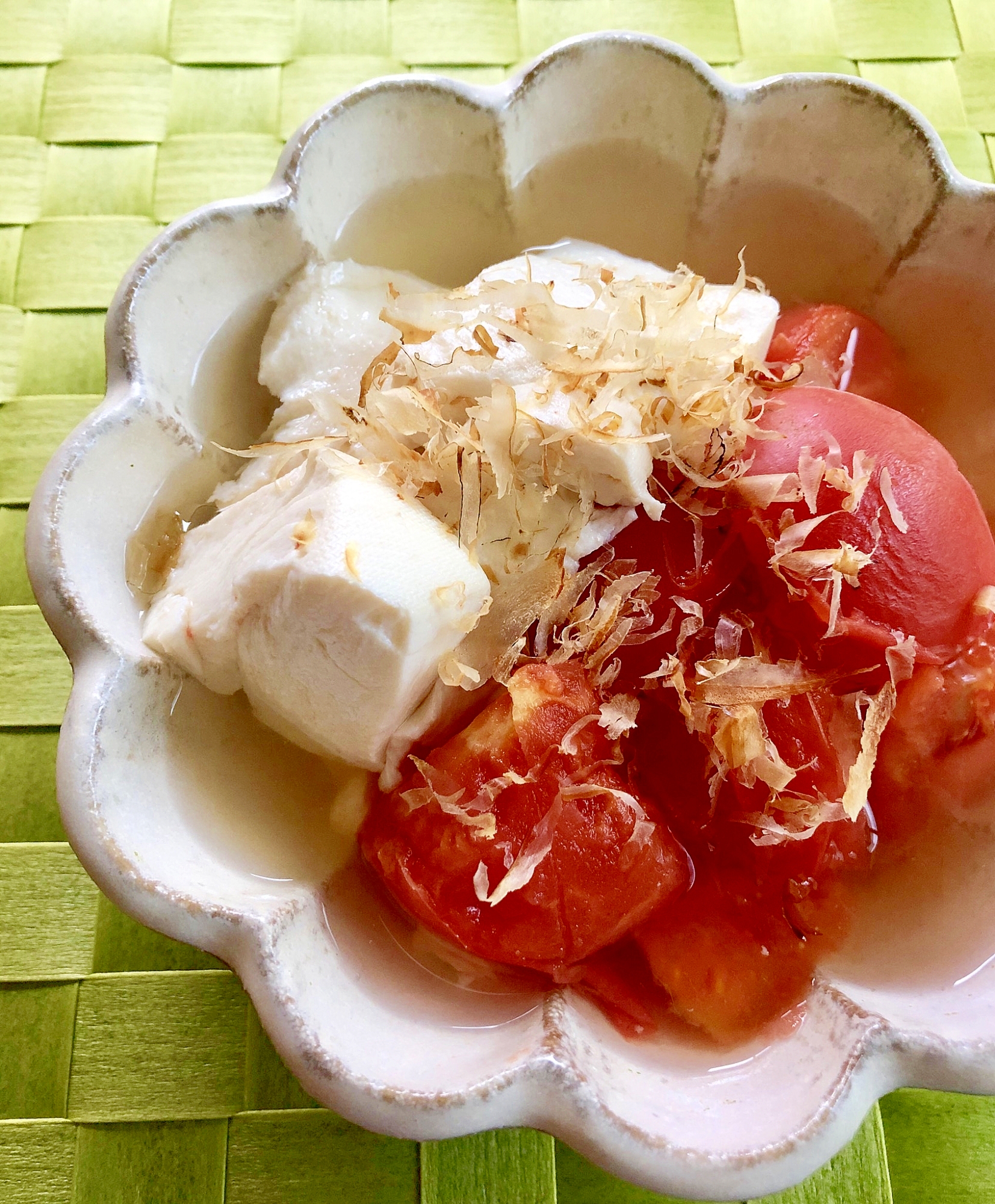 簡単ヘルシー 豆腐とトマトのだし煮 レシピ 作り方 By はぁぽじ 楽天レシピ