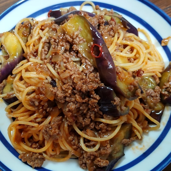 茄子とひき肉のピリ辛パスタ レシピ 作り方 By はるかなココット 楽天レシピ 茄子とひき肉のピリ辛パスタ レシピ 作り方 By はるかなココット 楽天レシピ