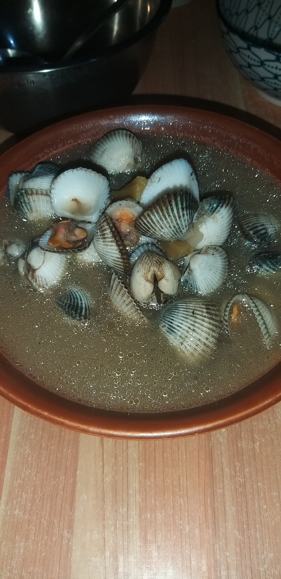 フィリピン式二枚貝のスープ