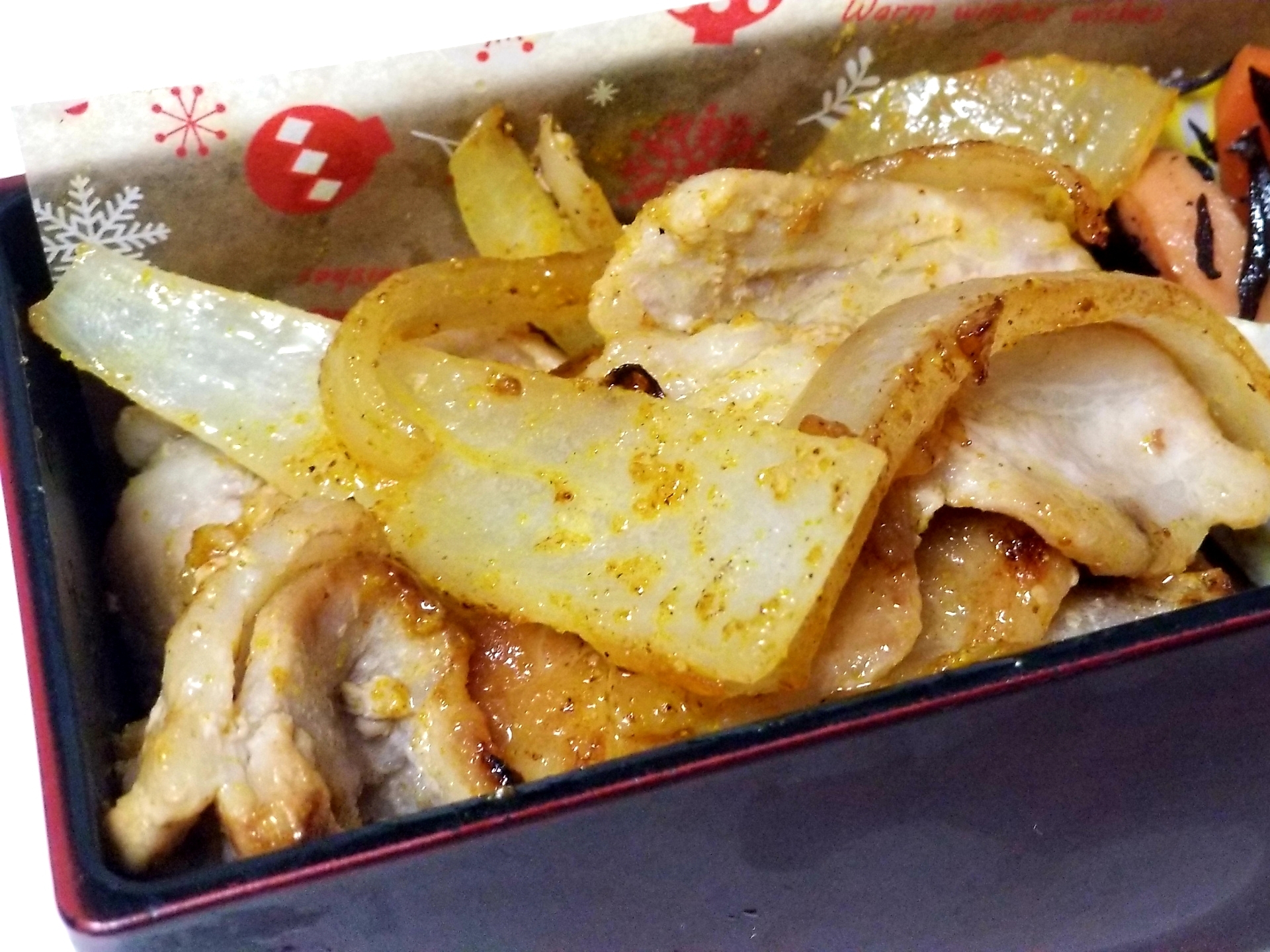 【弁当用】玉ねぎと豚肉のXOジャン・カレー粉炒め