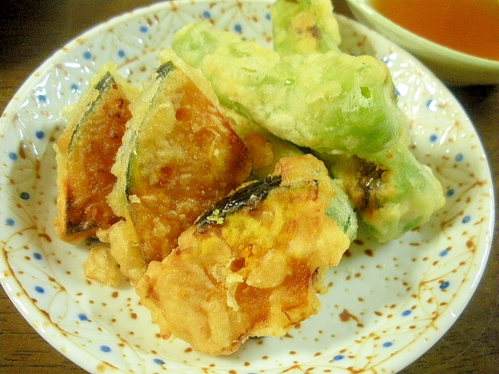 カボチャとシシトウの中華風味天ぷら♪