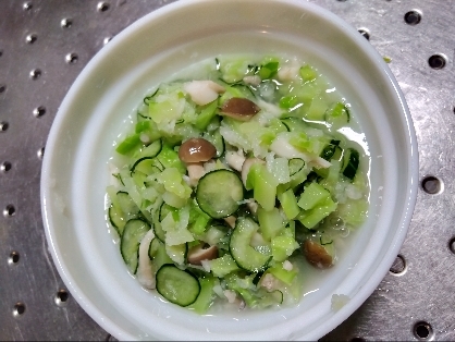 ワカメとキャベツの昆布だし酢の物