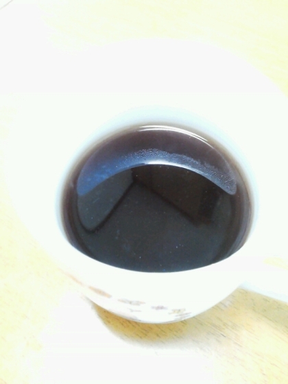 グレープジュースの利用法を探してました。
紅茶とのコラボは意外！
ほんのりジュースのコク？が良かったです！
ごちそうさまでした♪