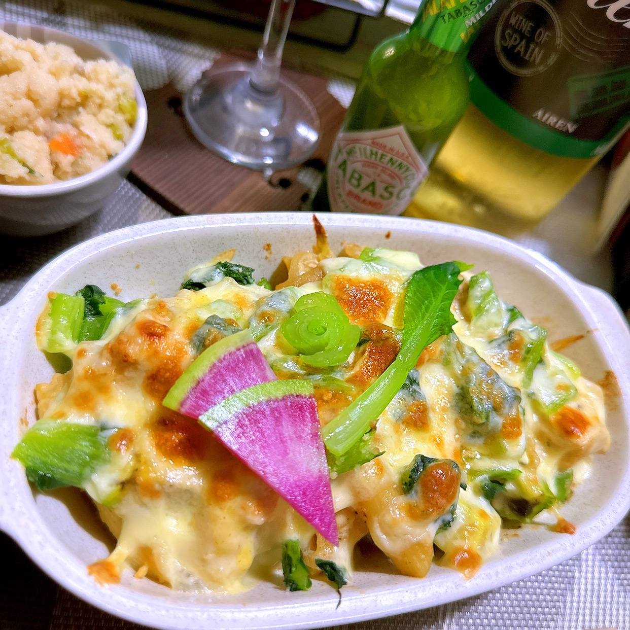 鶏ささみとアボカドの国産チーズde酒粕豆乳グラタン