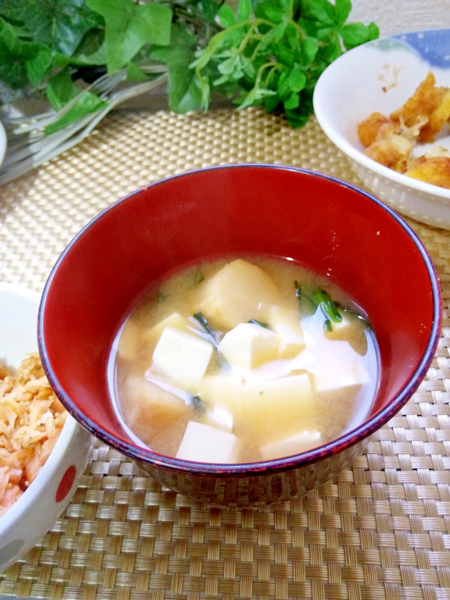 麸と豆腐の味噌汁
