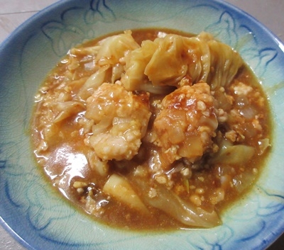 肉だんごとキャベツのカレー煮