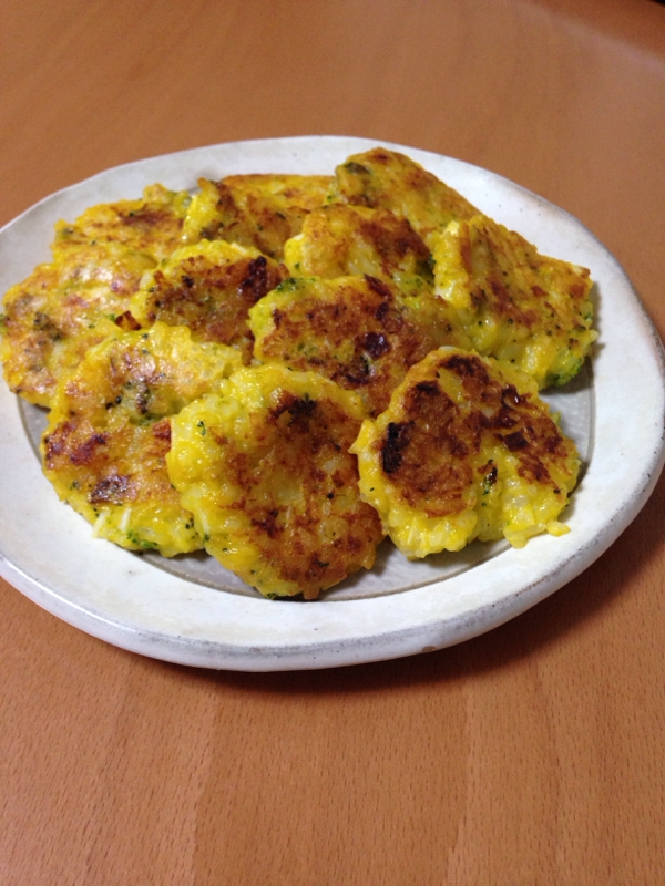 手づかみ食べに かぼちゃとごはんのおやき レシピ 作り方 By ちーたまちー 楽天レシピ