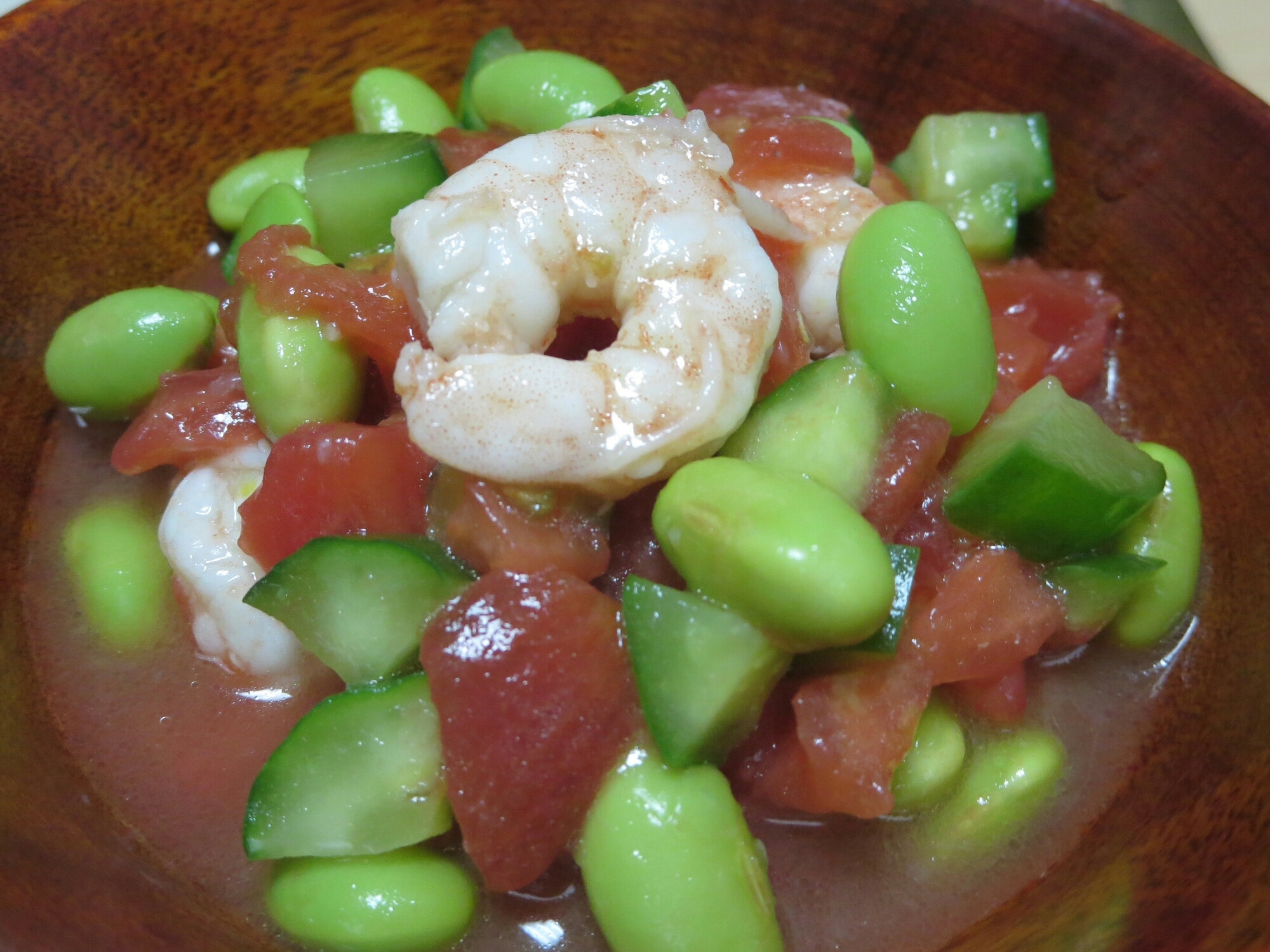 旨味たっぷり　トマトと枝豆のさっぱりサラダ