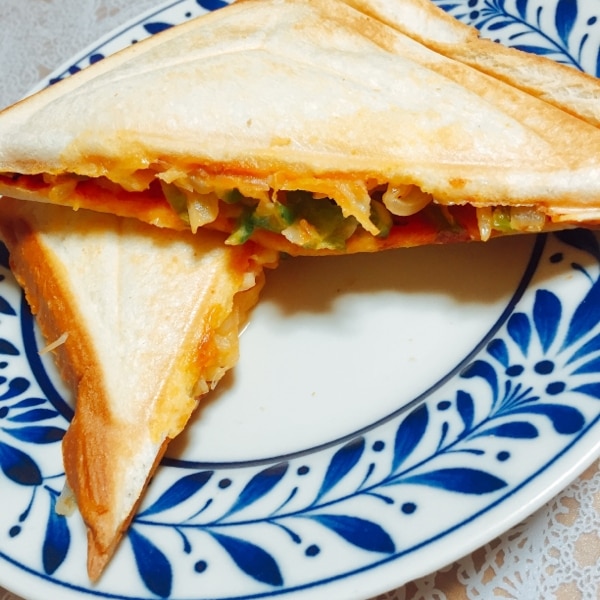 野菜たっぷり ピザ風ホットサンド レシピ 作り方 By ぽよっちぷーちゃん 楽天レシピ 野菜たっぷり ピザ風ホットサンド レシピ 作り方 By ぽよっちぷーちゃん 楽天レシピ